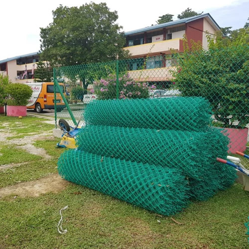 PVC-Coated-Chain-Link-Fencing3